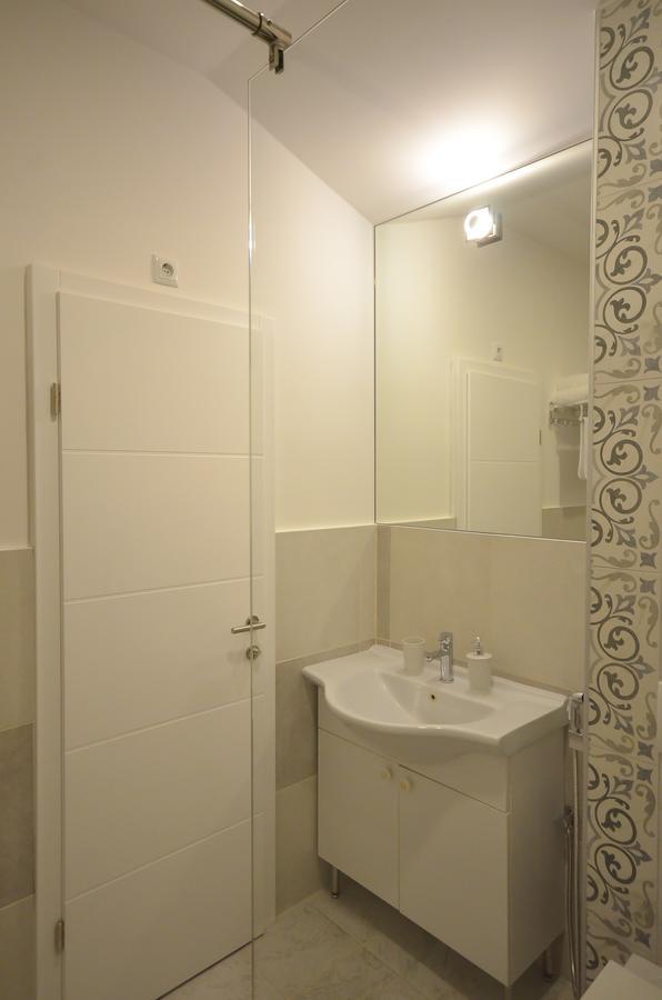 Villa Aba Apartments Сараєво Екстер'єр фото